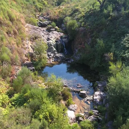 Casa Do Carvalhal Ermida (Ponte da Barca)