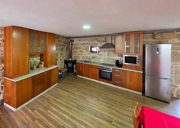 Casa Do Carvalhal 펜션 *