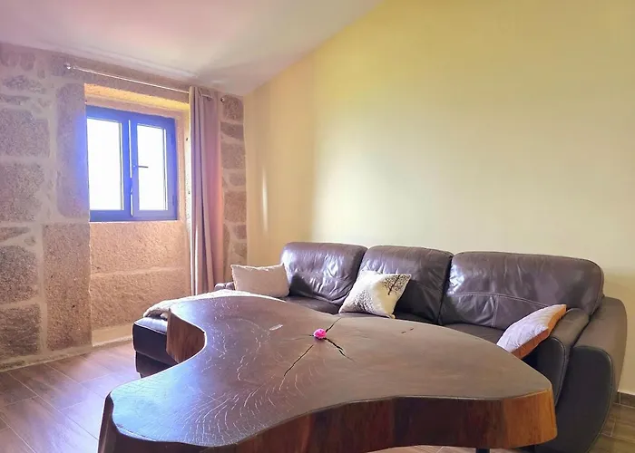 Casa Do Carvalhal 펜션 Ermida (Ponte da Barca)