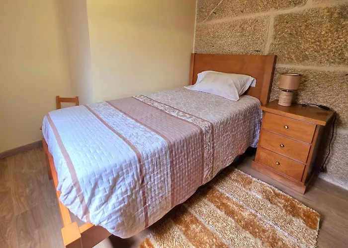 Casa Do Carvalhal Holiday home Ermida (Ponte da Barca)